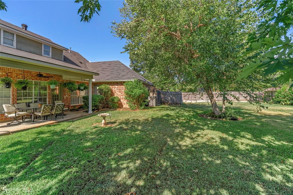 253 Clearwood