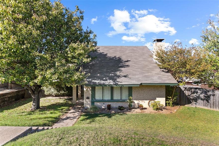 PRICED BELOW APPRAISED VALUE! Stunning 4 bedroom, 2.5 bath Plano home is ready for you to call your own! This generous floorplan is perfect for entertaining! You and your guests are warmly welcomed as soon as you enter. Soaring vaulted ceilings and large windows allow the home to be filled with natural light. Inviting family room with stately fireplace sits at the heart of the home. The modern eat-in kitchen offers built-in stainless steel appliances, a breakfast bar, crisp white cabinetry, and ample prep and storage space. Serene primary bedroom with ensuite bath that boasts dual sinks, glass encased shower, and walk-in closet. Spacious secondary bedrooms and bath share the second floor. Enviable private backyard provides additional outdoor entertaining space. Blackberry garden and premature apple trees! Updates throughout include HVAC, electrical panel, primary shower, roof in 2019, air duct cleaning, and more! Great location just minutes from nearby parks, dining & shopping options!