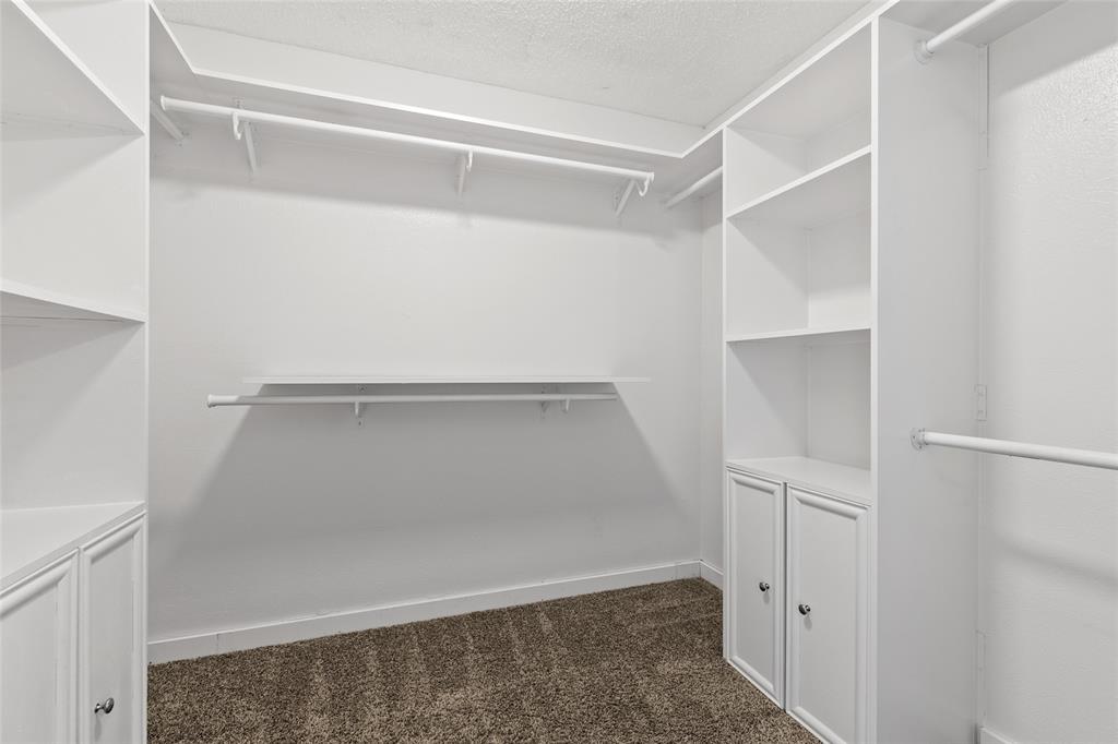 Royal Oaks - Residential