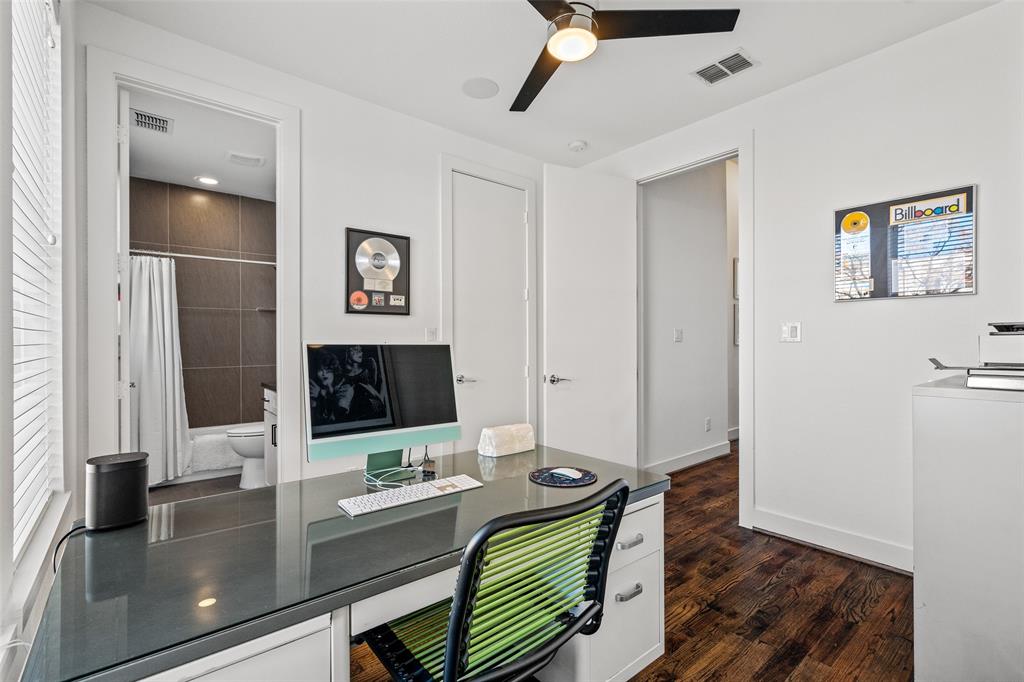 Palo Alto Twnhms Condos Bldg 8 - Residential