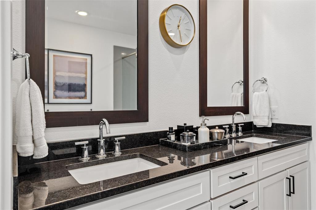 Palo Alto Twnhms Condos Bldg 8 - Residential