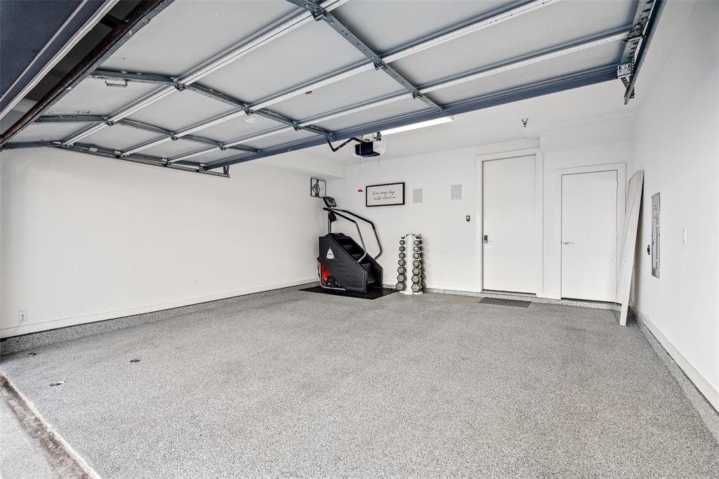 Palo Alto Twnhms Condos Bldg 8 - Residential