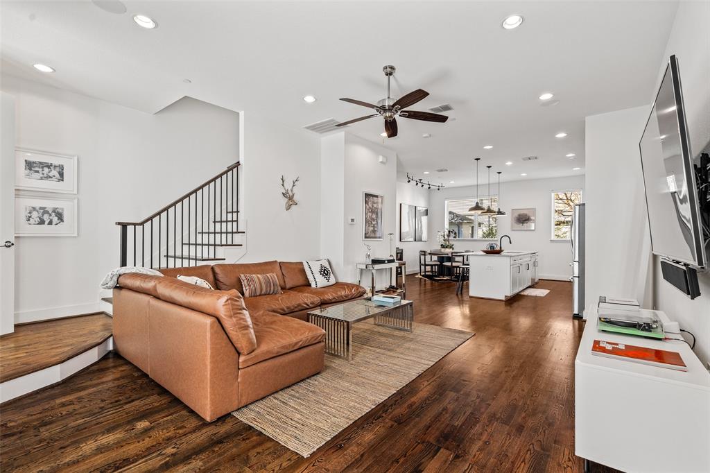 Palo Alto Twnhms Condos Bldg 8 - Residential