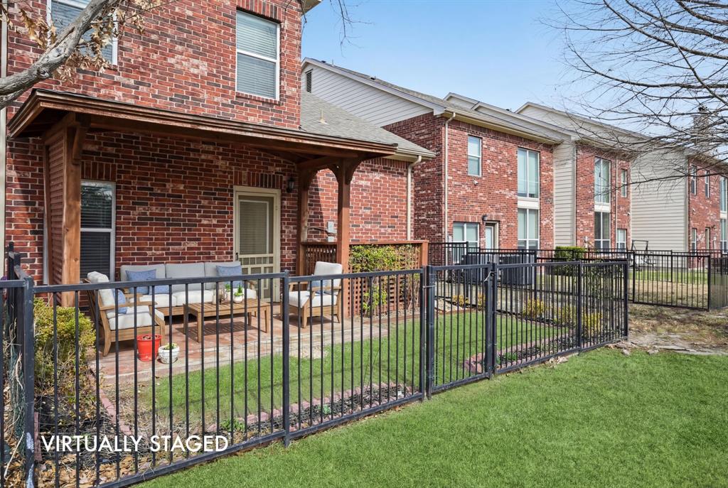 Townhouses of Coppell - Residential