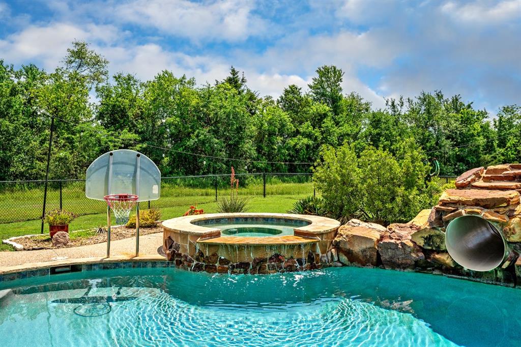 North Edge - Residential