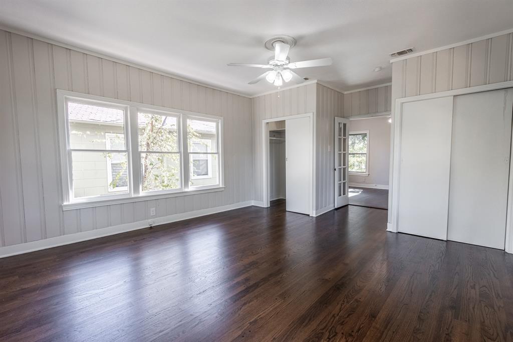 North Oak Lawn - Residential Lease