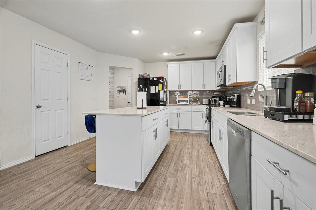 OAKBROOK - Residential