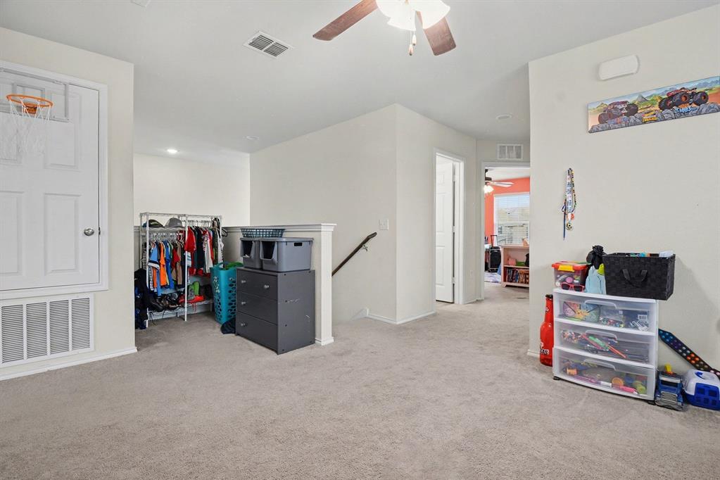 OAKBROOK - Residential