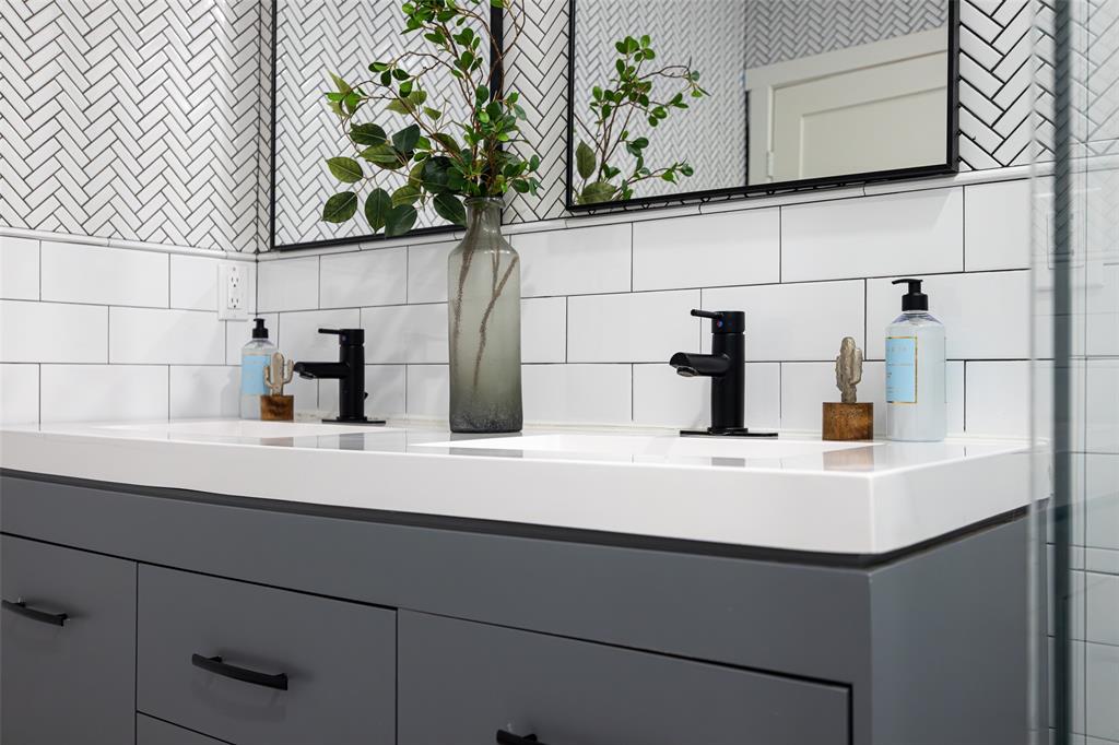 Miller & Stemmons - Residential