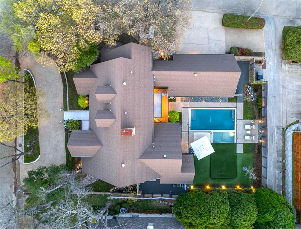 6415 Forestshire Drive