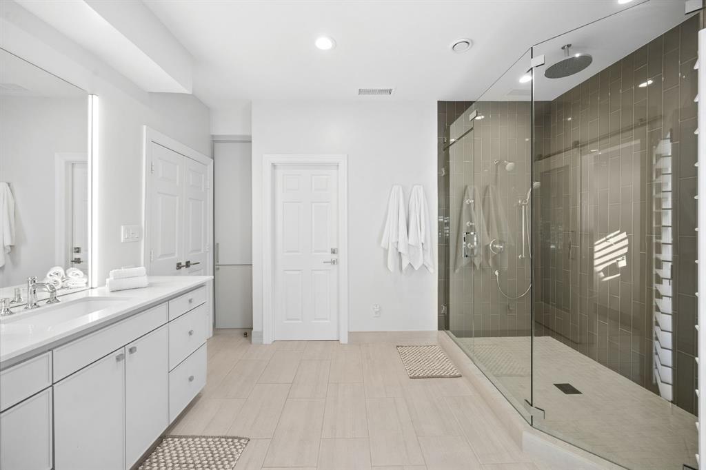 Forest Place - Residential