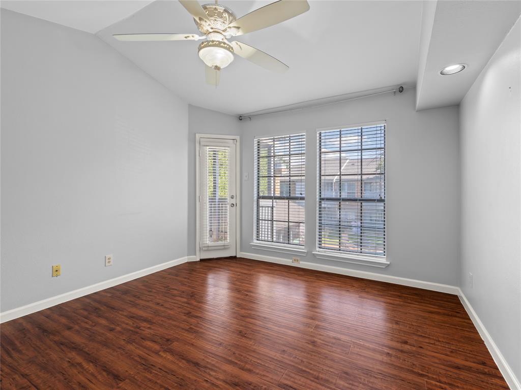 Townbluff Condo - Residential