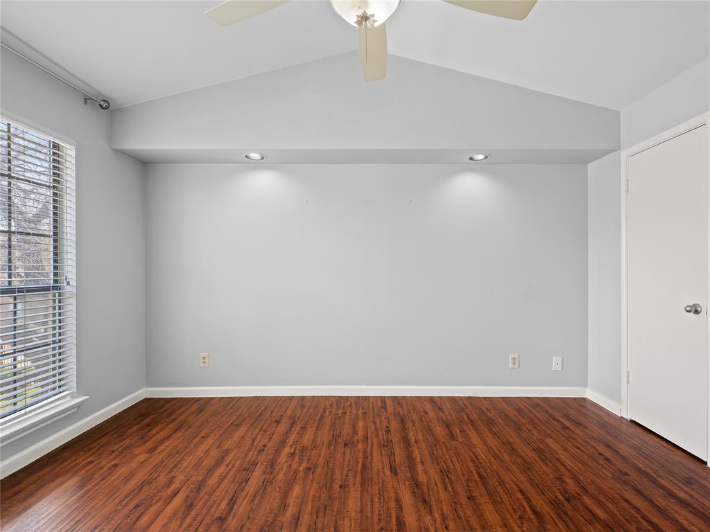 Townbluff Condo - Residential