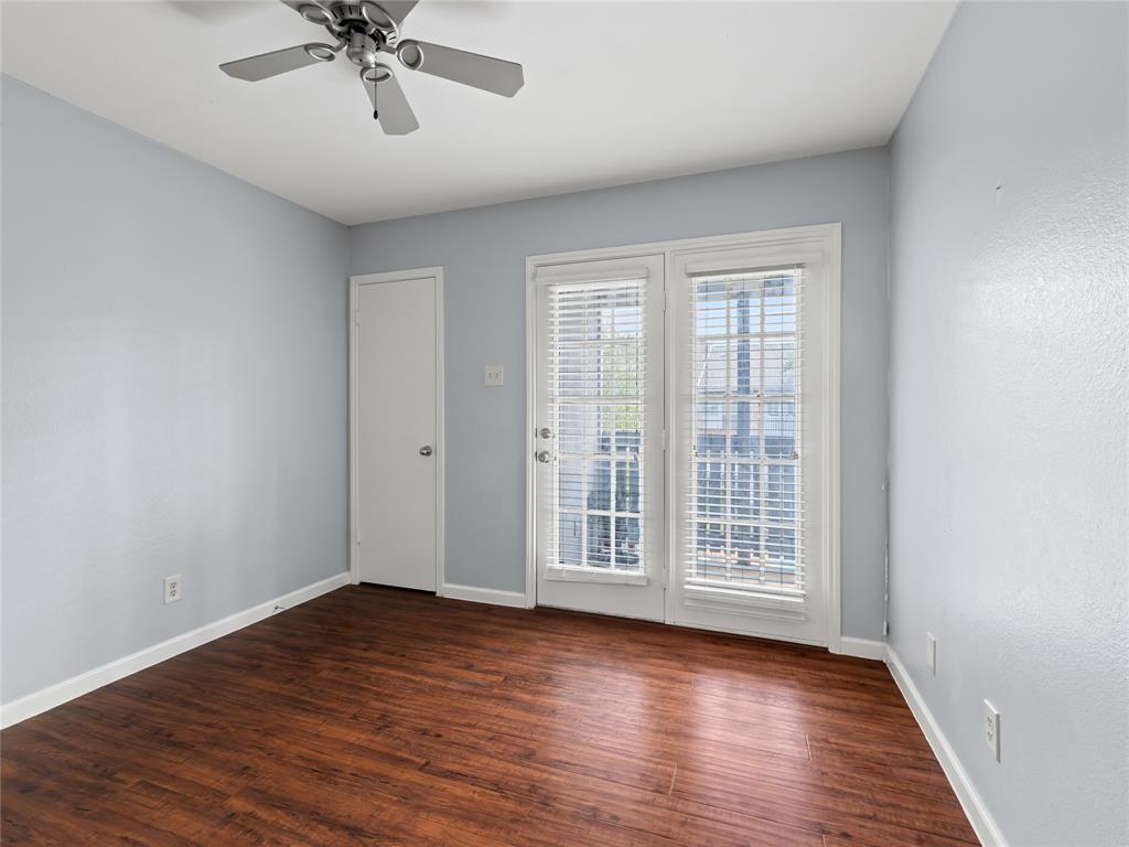 Townbluff Condo - Residential