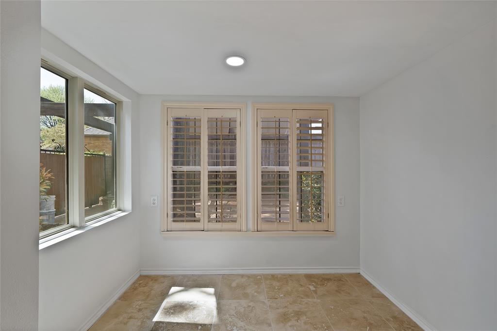 Woodland Hills Grapevine - Residential