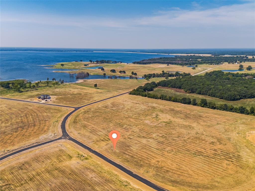Shores at the Pennisula - Land