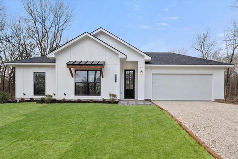 612 SE County Road 3048C Corsicana TX 75109