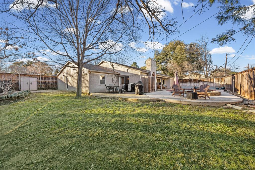 919 Mockingbird Drive