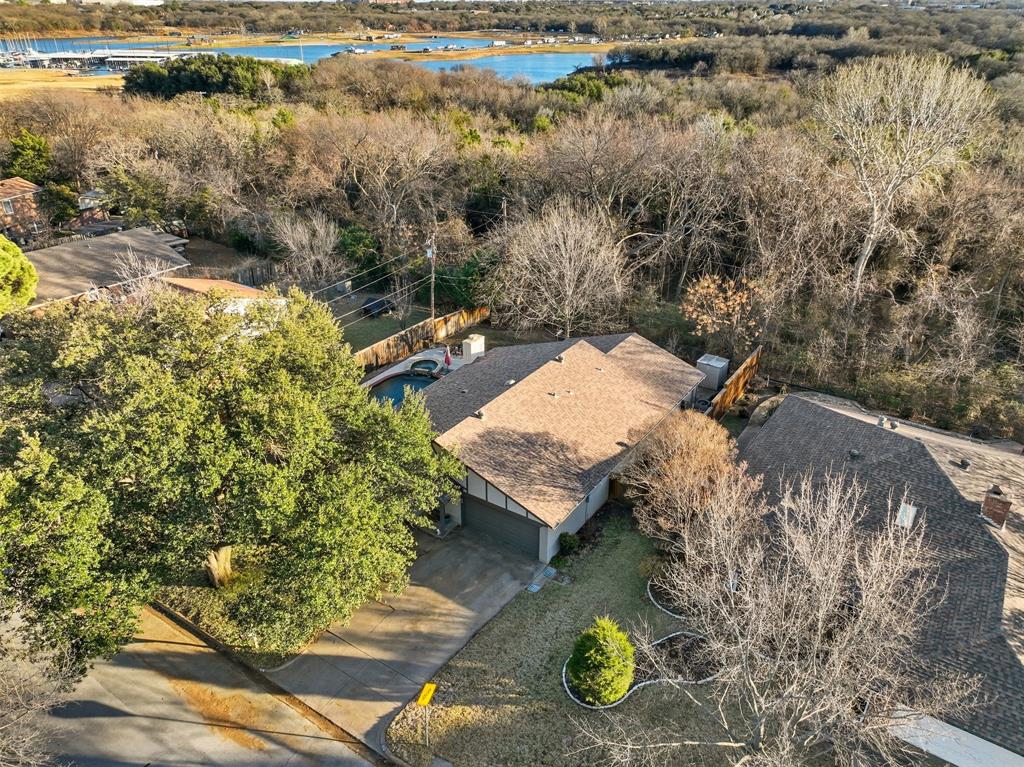 919 Mockingbird Drive