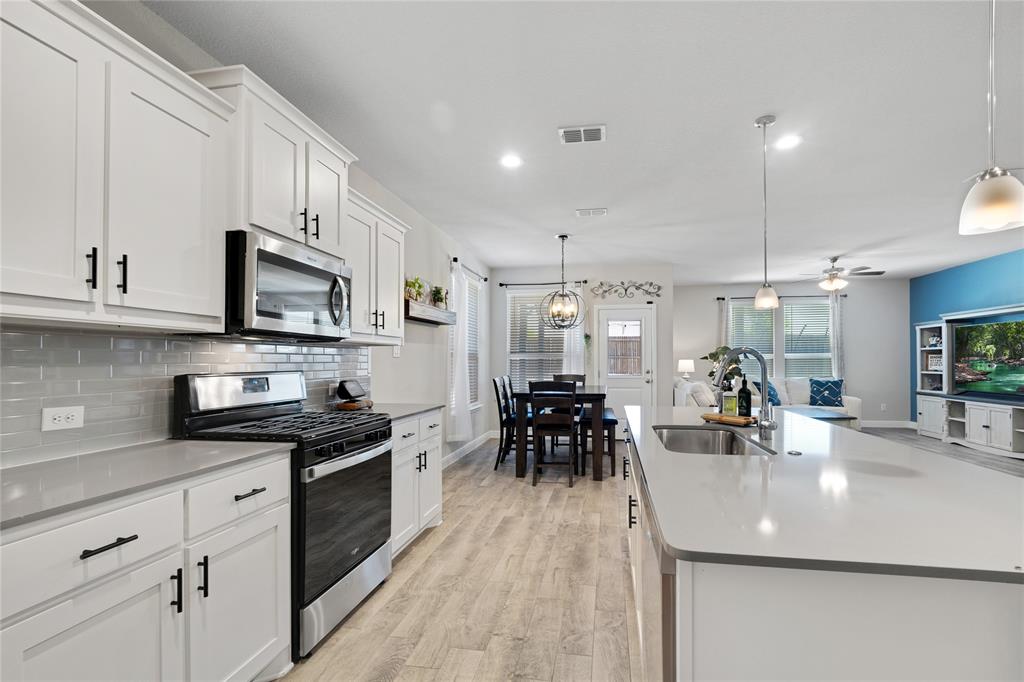 TRAILS OF ELIZABETH CREEK - Residential