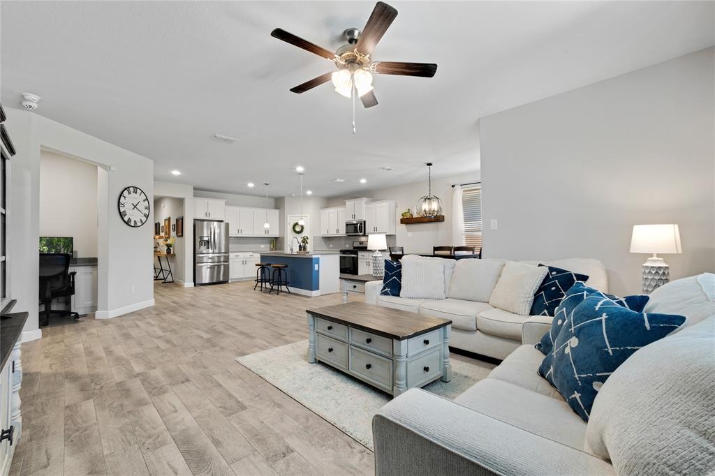 TRAILS OF ELIZABETH CREEK - Residential