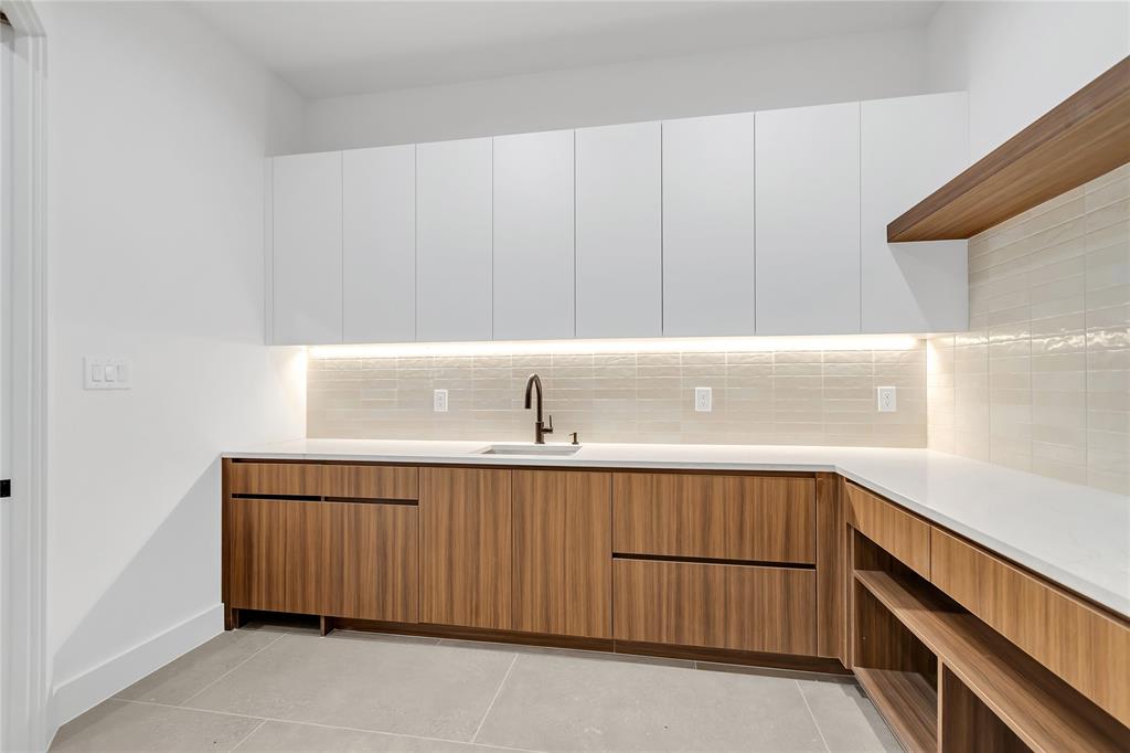 Ferguson Place - Residential