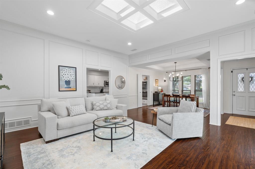 2424 Bowie Drive