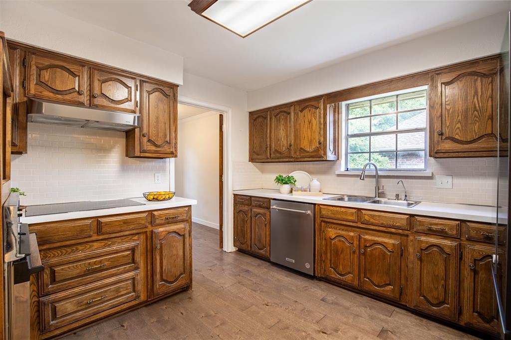 Parker Road Estates West 2w Second Sec - Residential