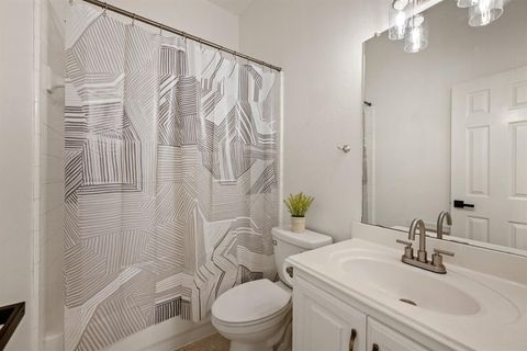 Tiny photo for 1712 Imperial Drive, Carrollton, TX 75007 (MLS # 21097160)