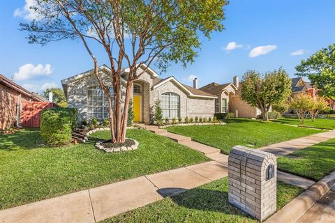 Tiny photo for 1712 Imperial Drive, Carrollton, TX 75007 (MLS # 21097160)