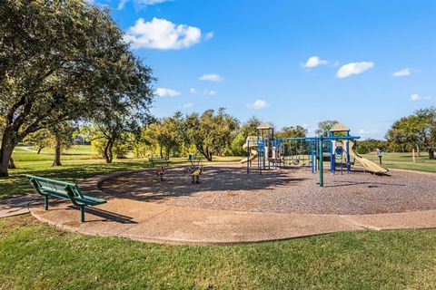 Tiny photo for 1712 Imperial Drive, Carrollton, TX 75007 (MLS # 21097160)