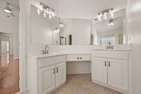 Tiny photo for 1712 Imperial Drive, Carrollton, TX 75007 (MLS # 21097160)