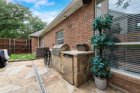 Tiny photo for 3400 Wt Parr Road, Grapevine, TX 76051 (MLS # 21197878)