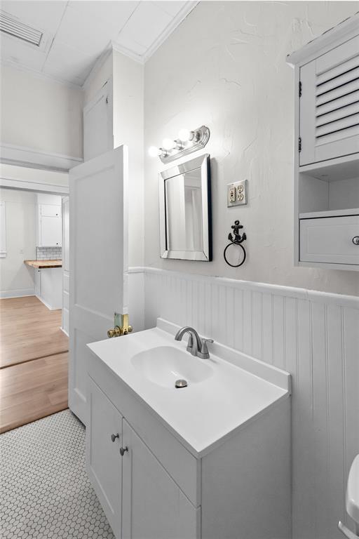 Broadmoor Sub - Residential