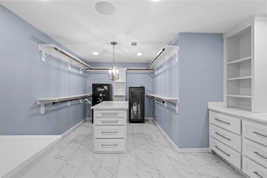 Gibson Lakeview Estate - Residential