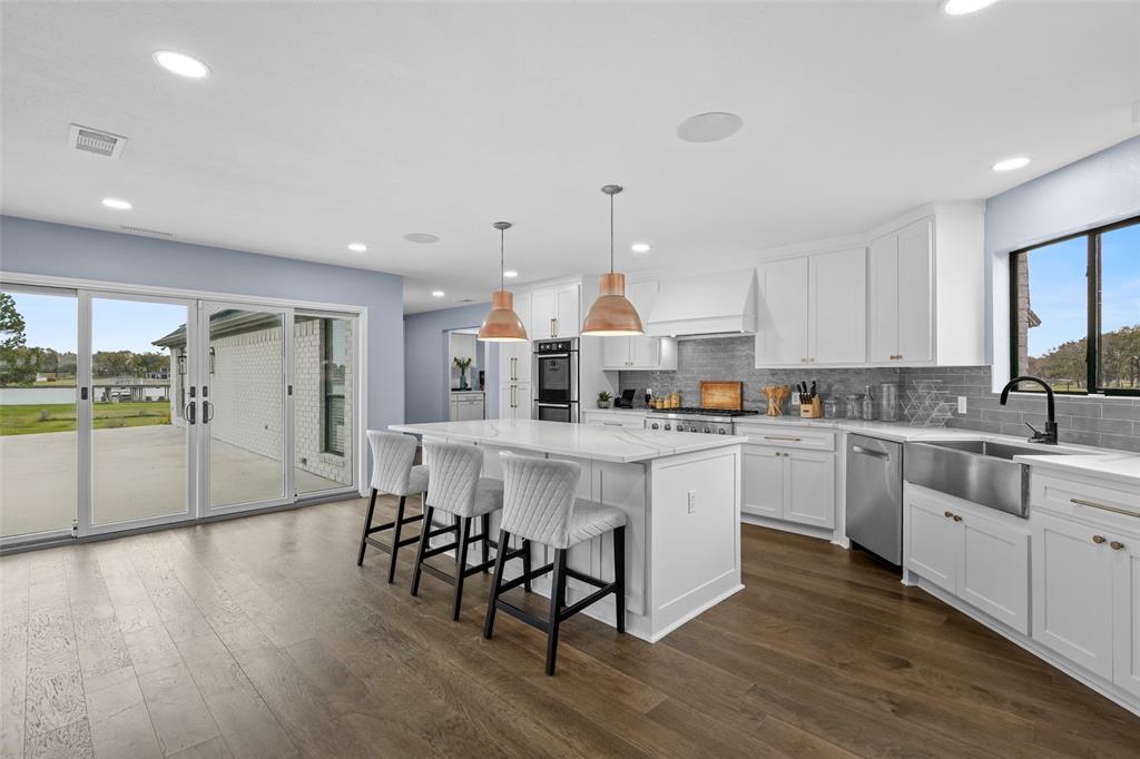 Gibson Lakeview Estate - Residential