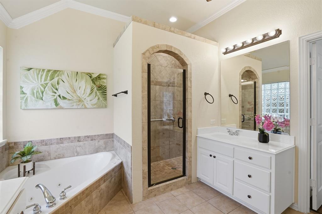 Muirfield Point - Residential