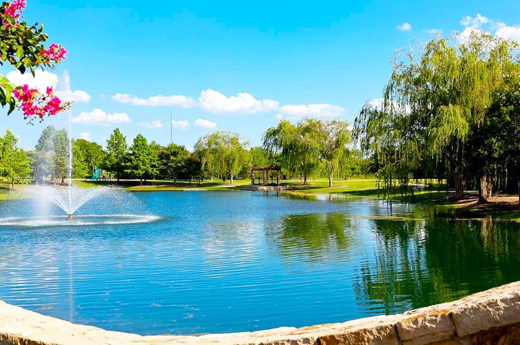 Muirfield Point - Residential