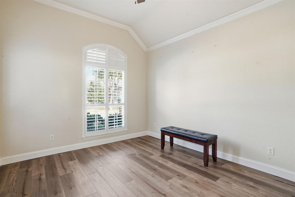 6017 Greywalls Drive