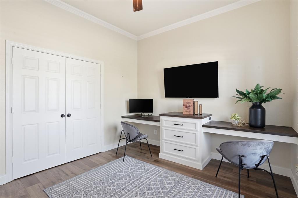 6017 Greywalls Drive