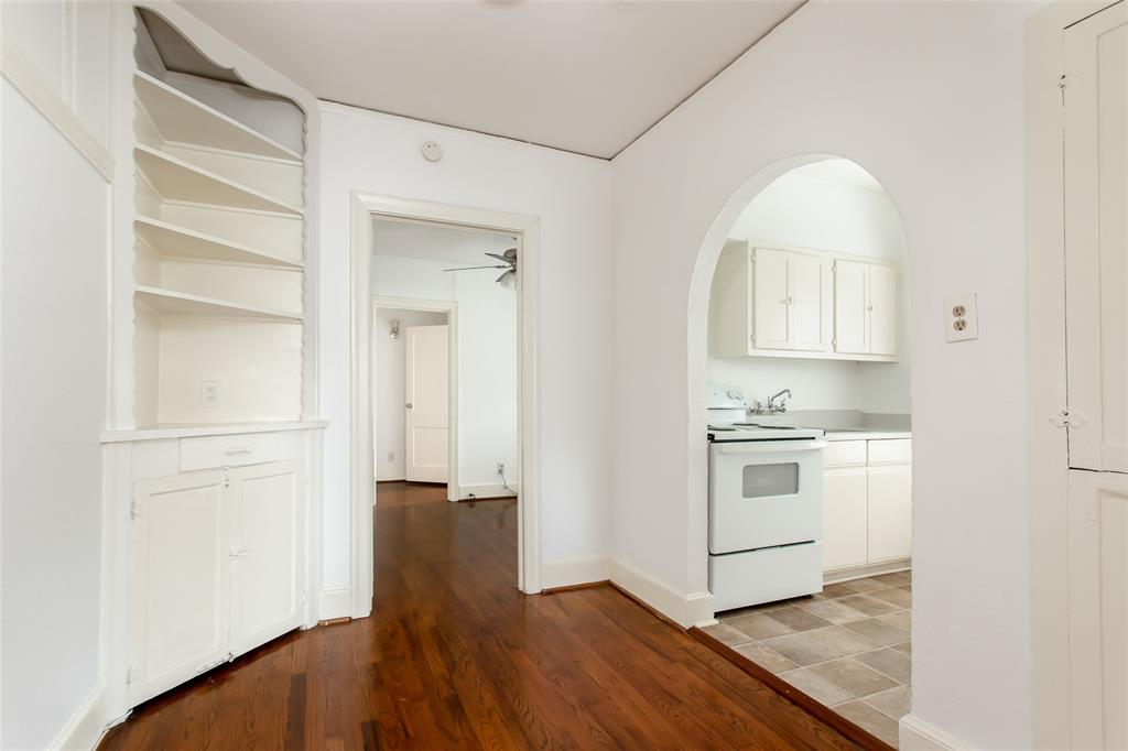 S W ORAM - Residential Lease