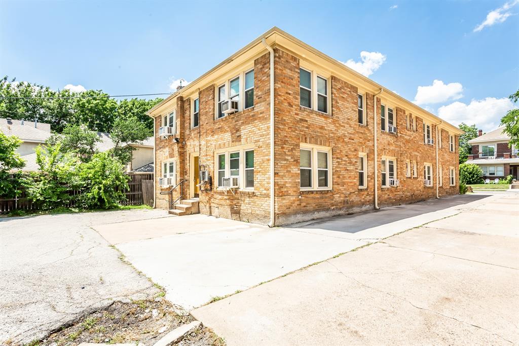 S W ORAM - Residential Lease