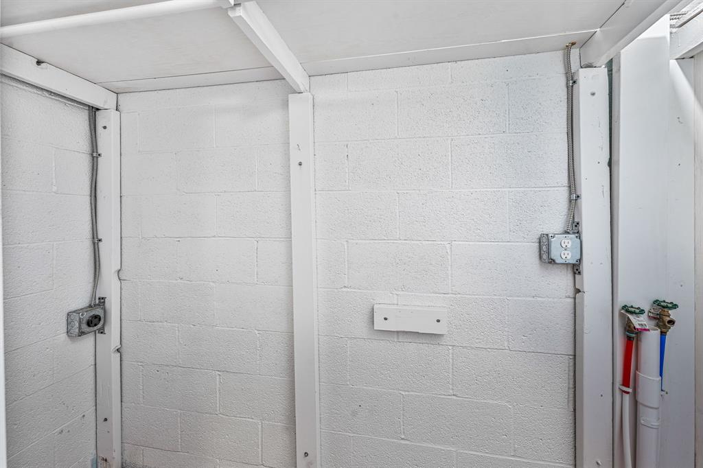 A M Barker Surv A-1366 - Residential