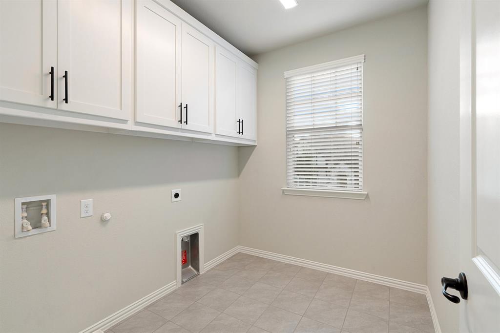 University Place Add Ph 4 - Residential Lease