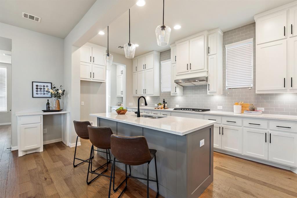 University Place Add Ph 4 - Residential Lease