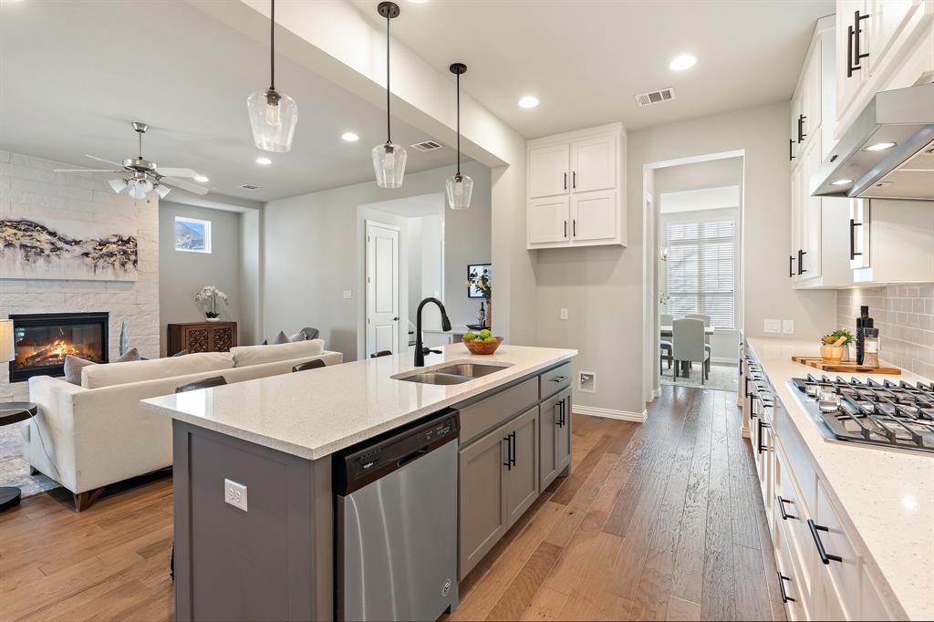 University Place Add Ph 4 - Residential Lease