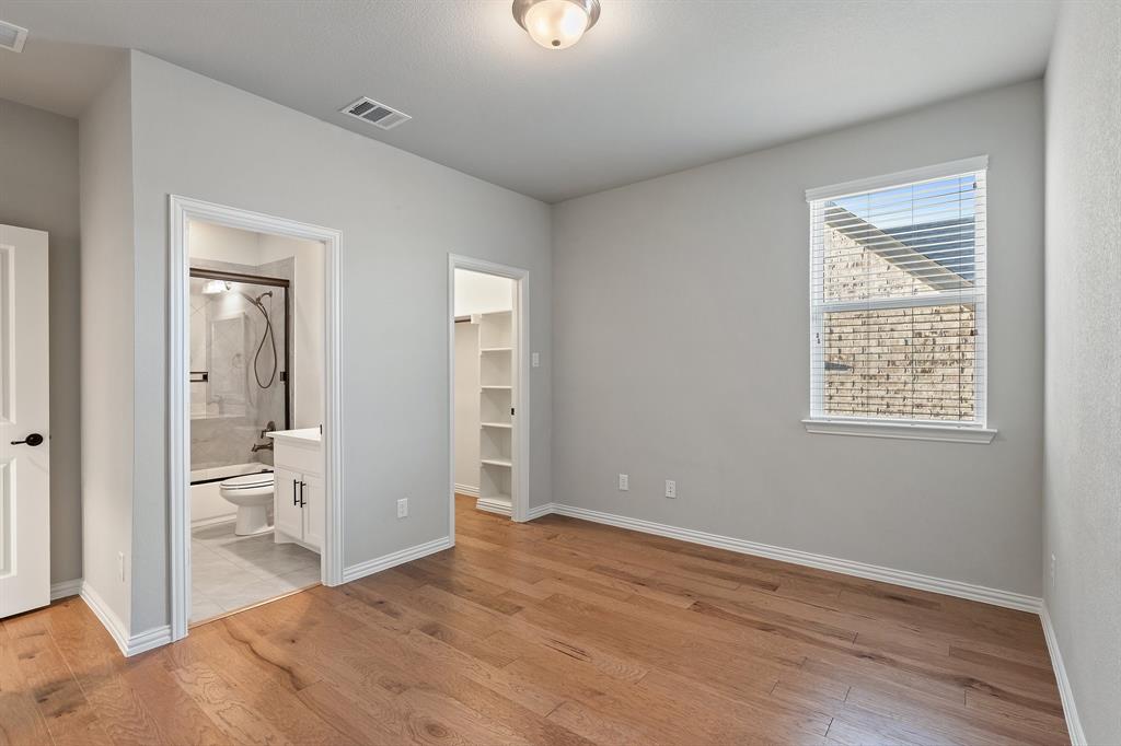 University Place Add Ph 4 - Residential Lease