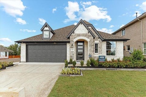 2210 Walden Pond Boulevard Forney TX 75126