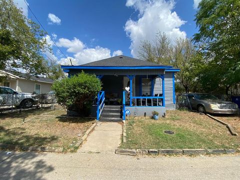 A home in Waxahachie