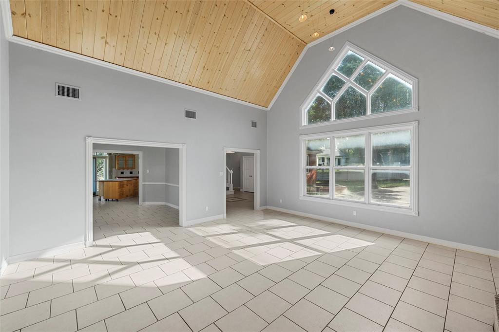308 Westlane Circle